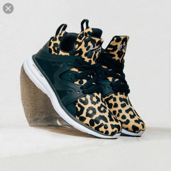 APL leopard pony hair Ascend Sneakers - Picture 2 of 6